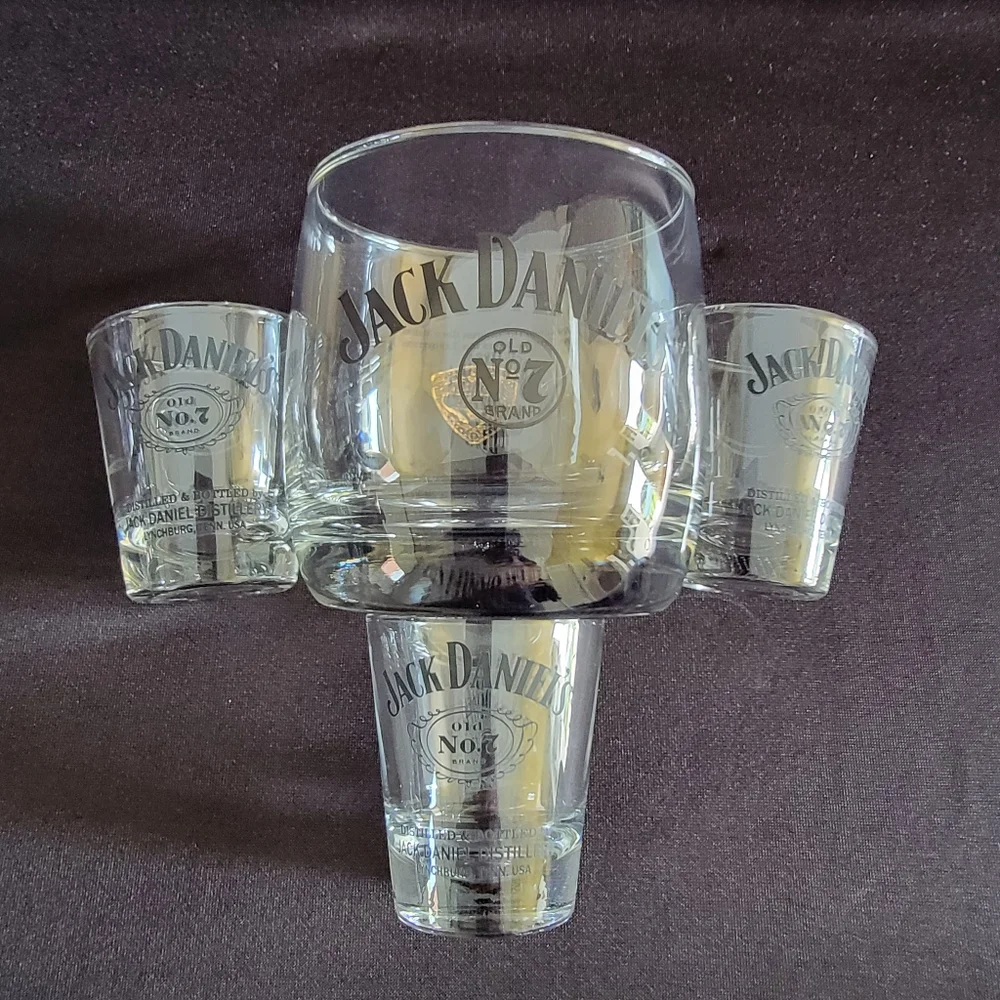 Jack Daniel’s Old #7 Shot‎ Glasses & Round Whiskey Glass